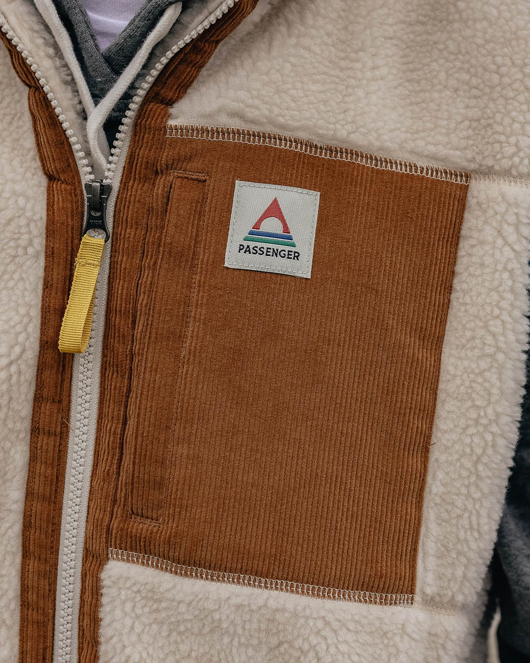 Canyon Deep-Pile Sherpa Vest - Off White - Image 3