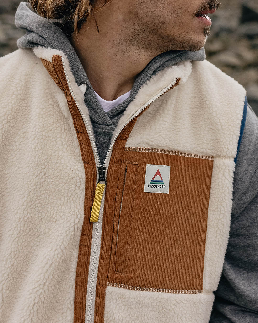 Canyon Deep-Pile Sherpa Vest - Off White - Image 4