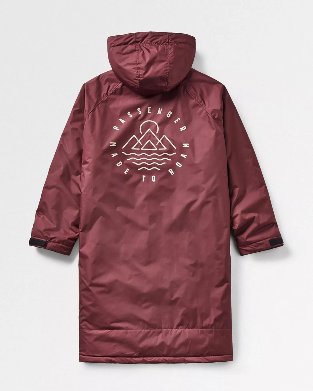 Escapism Sherpa Lined Changing Robe - Windsor Wine - Image 10