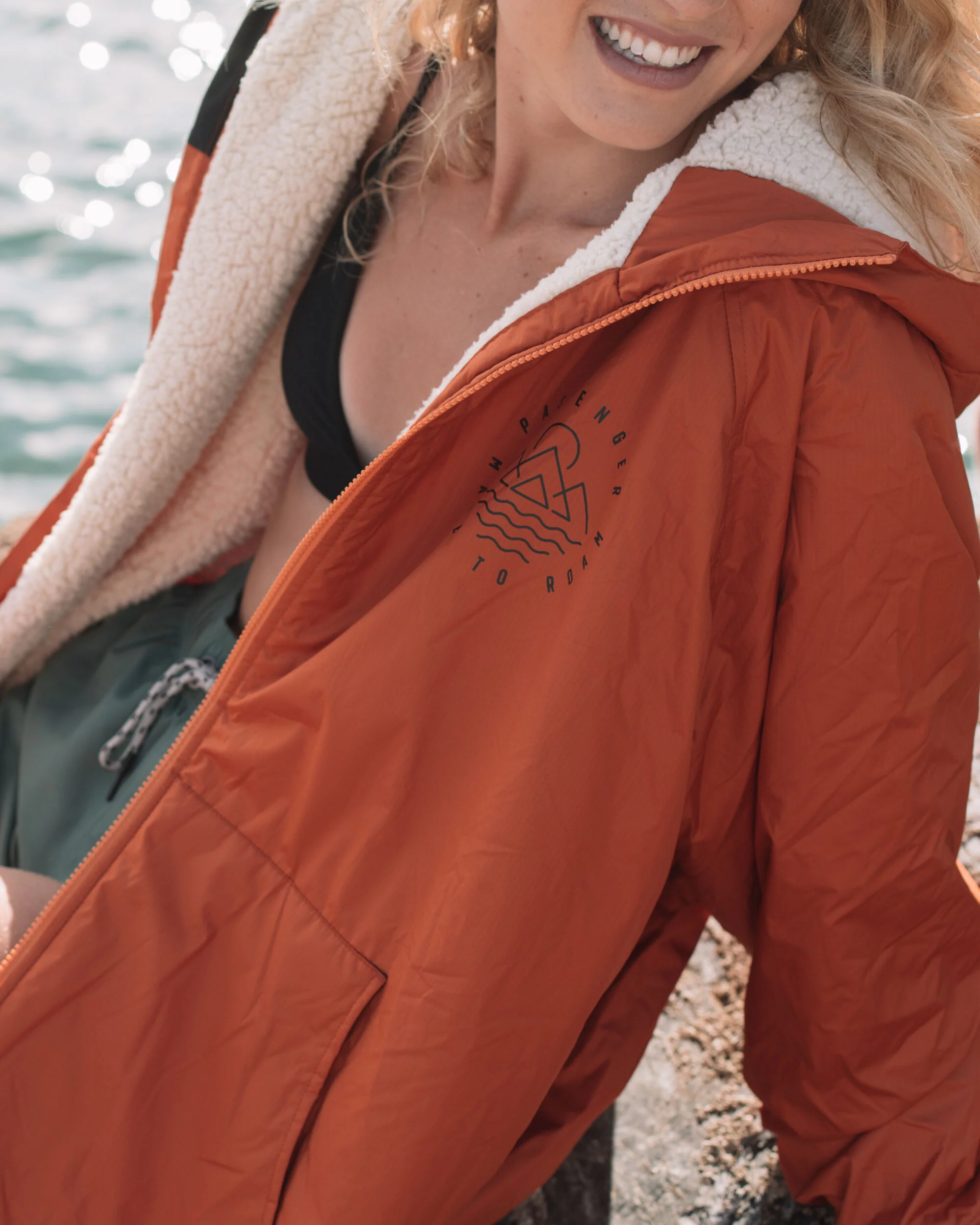 Escapism Sherpa Lined Changing Robe - Rust - Image 9