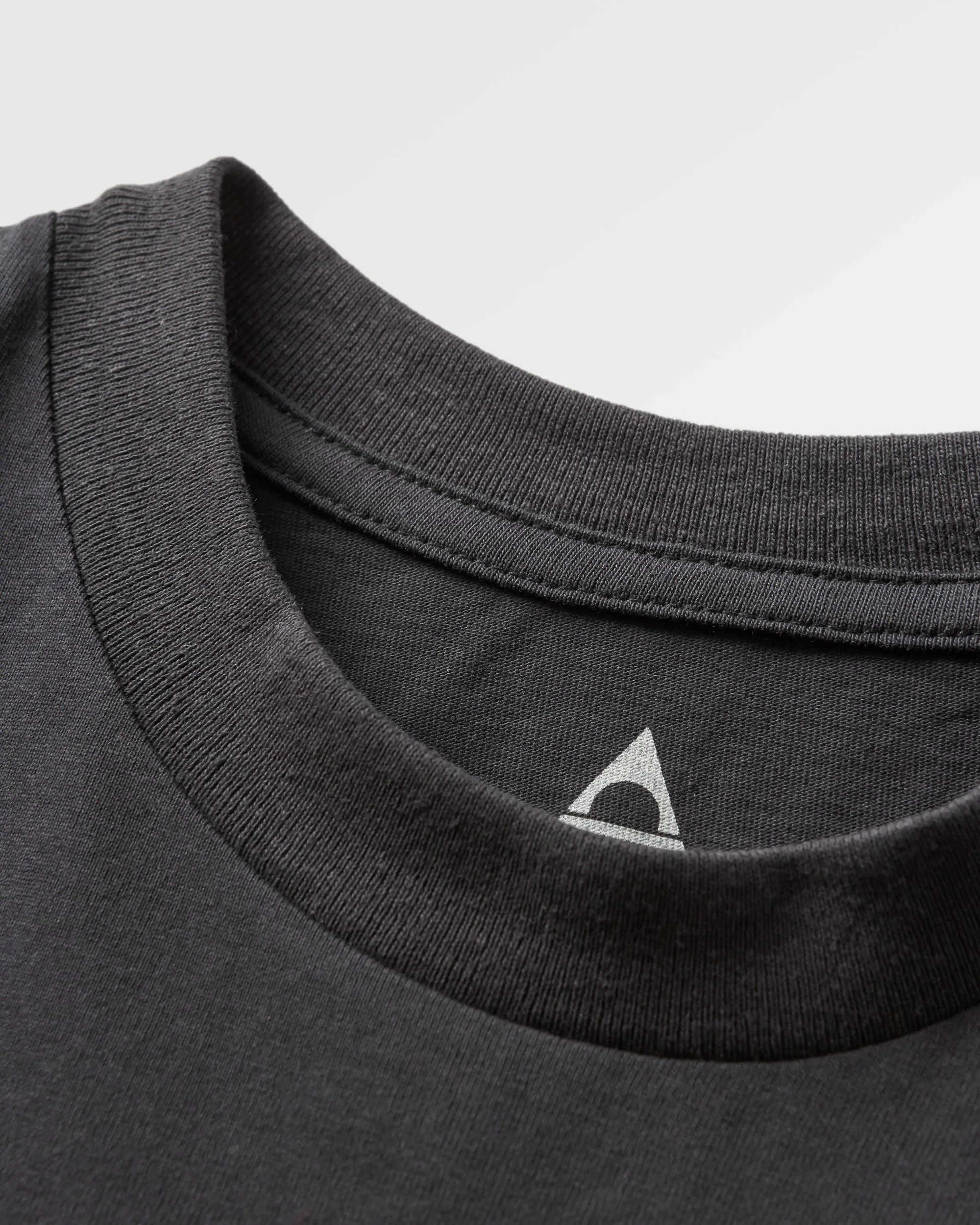 Heritage Organic Relaxed Fit T-Shirt - Black - Image 7