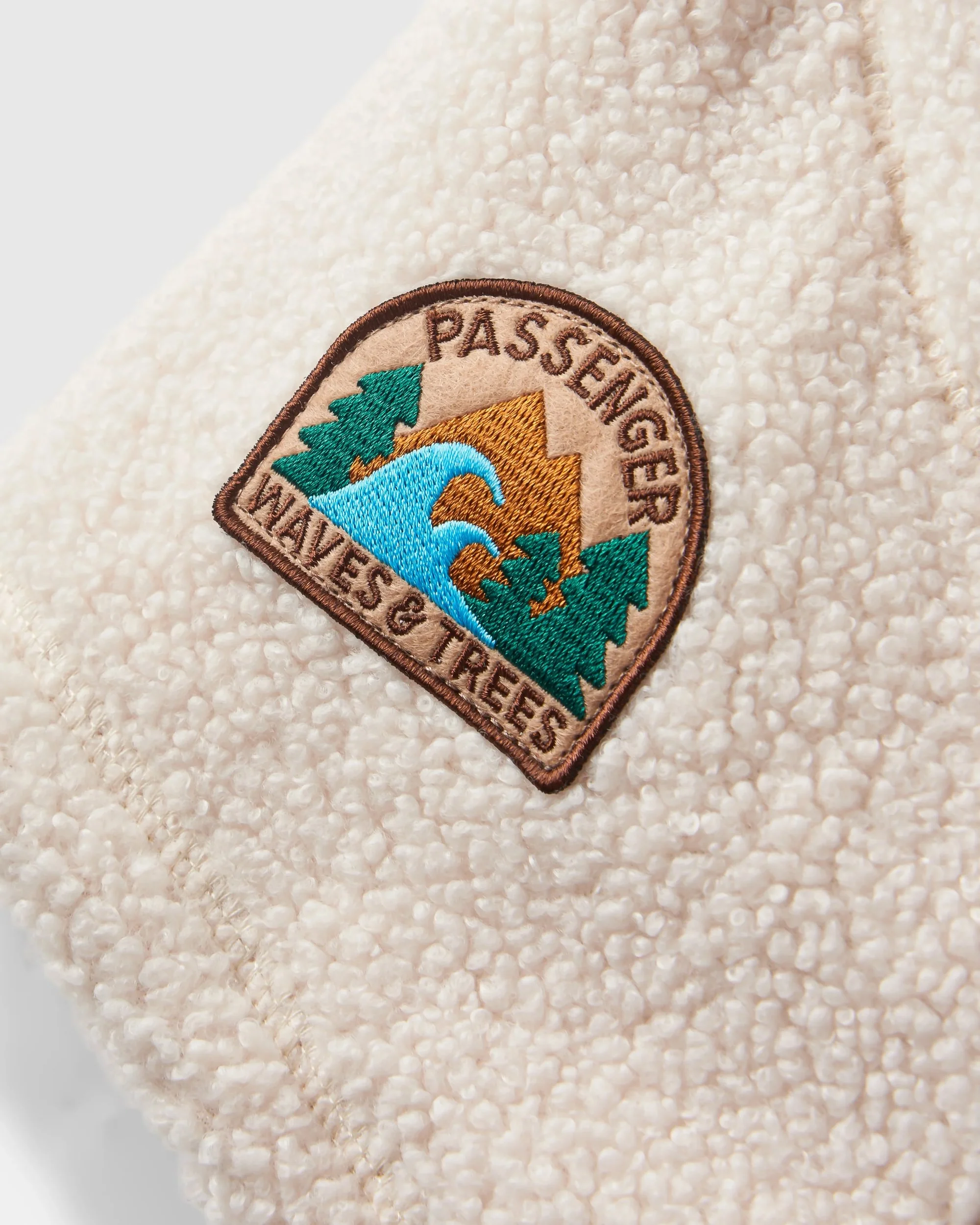 Snowdrift Fleece Hood - Birch - Image 11