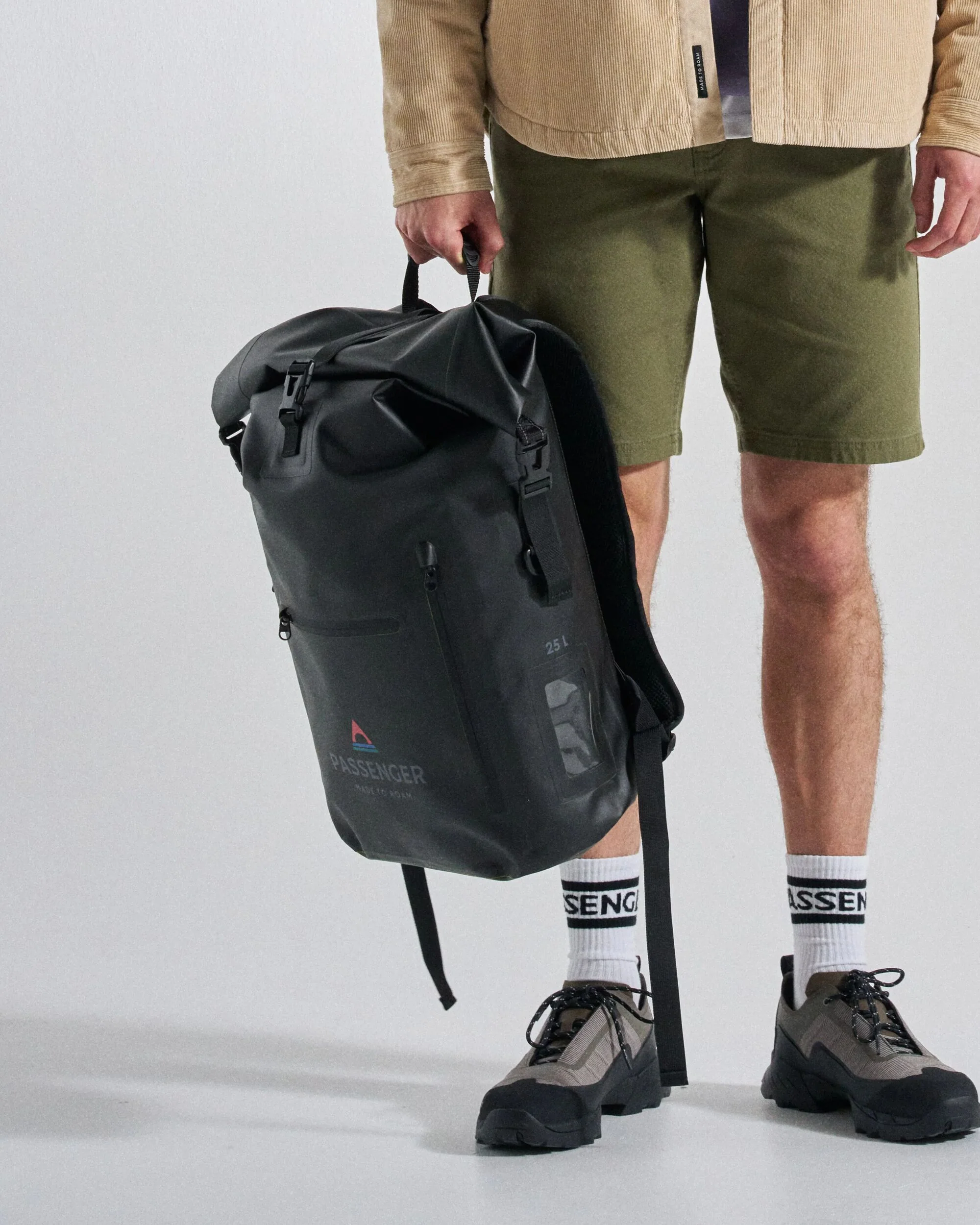 Tide 25L Dry Bag Backpack - Black - Image 8